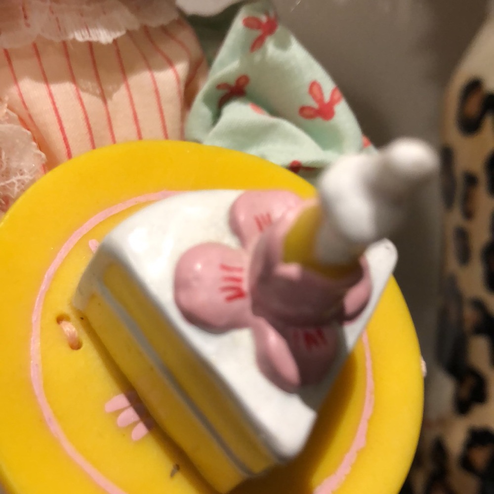 Precious Moments birthday doll holding birthday cake.  Famous for teardrop eyes - Picture 4 of 8